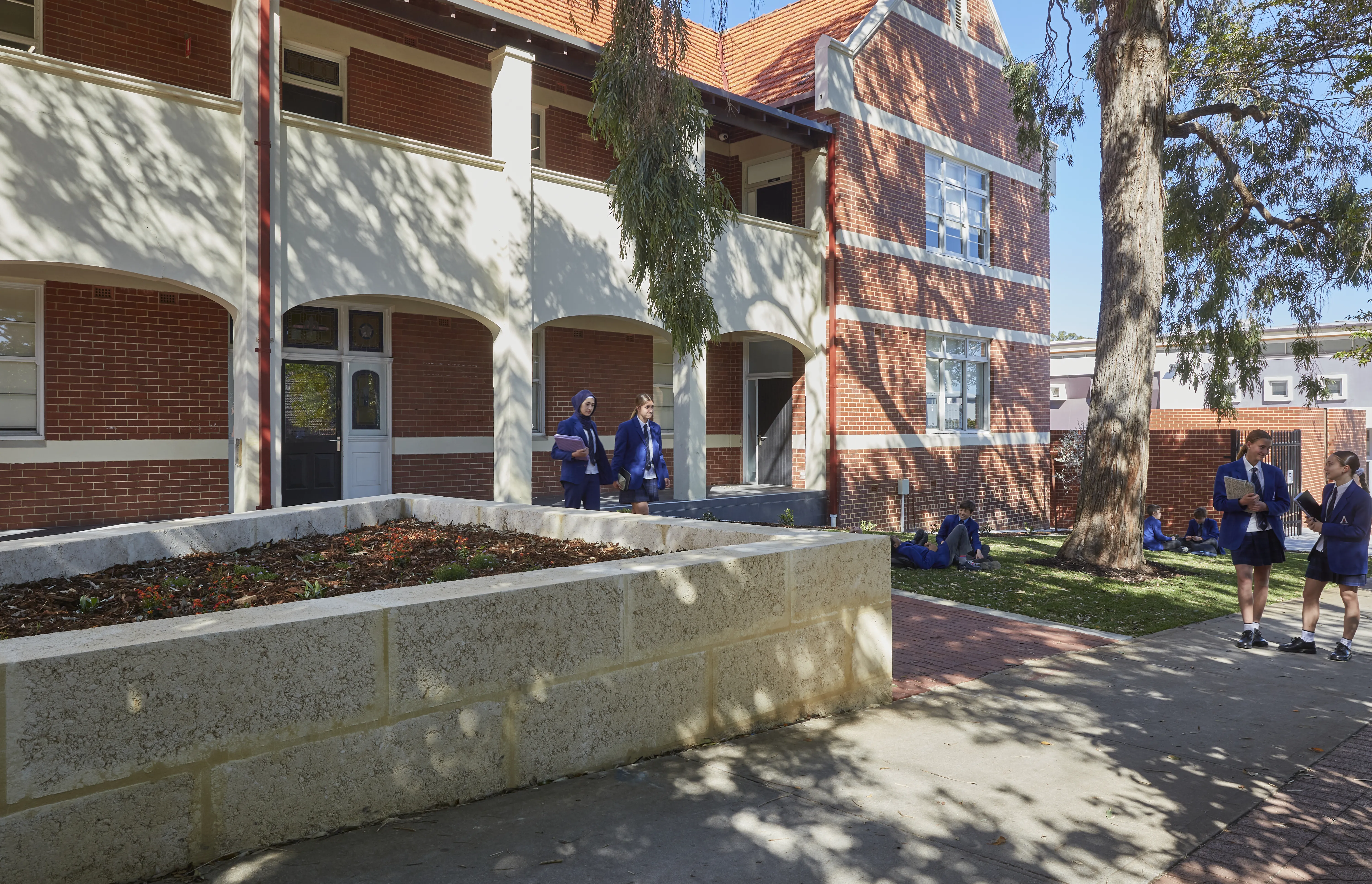 Aranmore Catholic College Stage 7A & 7B